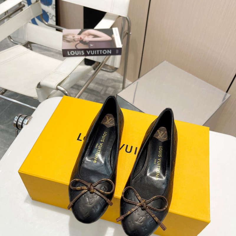LV flat shoes